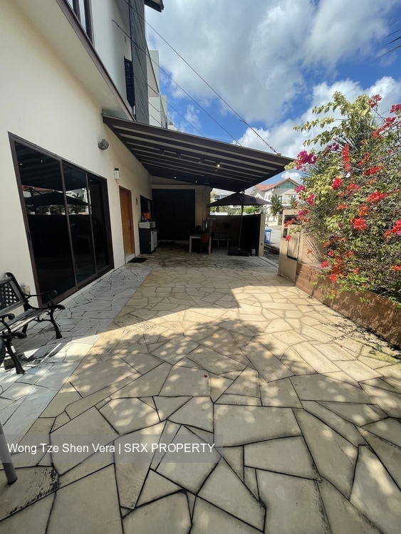 Poh Huat Road (D19), Terrace For Sale 97298791